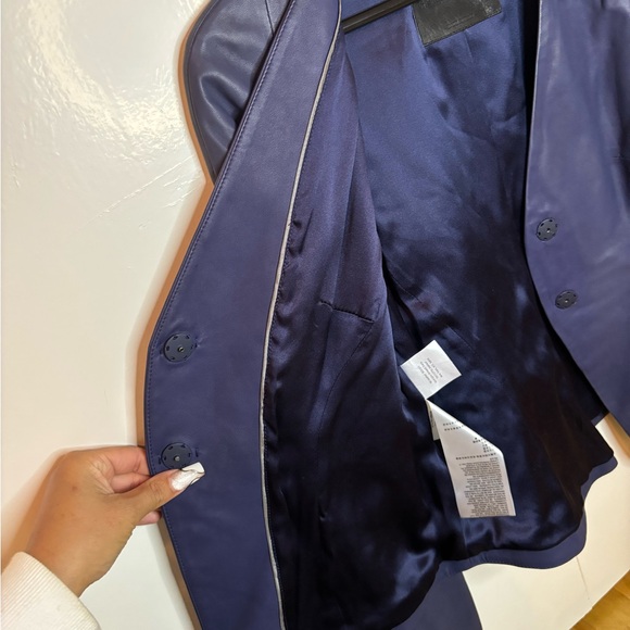 Giorgio Armani lamb leather and silk blazer - Picture 6 of 9